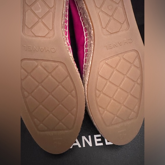 CHANEL LEATHER ESPADRILLES SIZE 40 FUCHSIA AND BLACK LEATHER - Picture 15 of 15